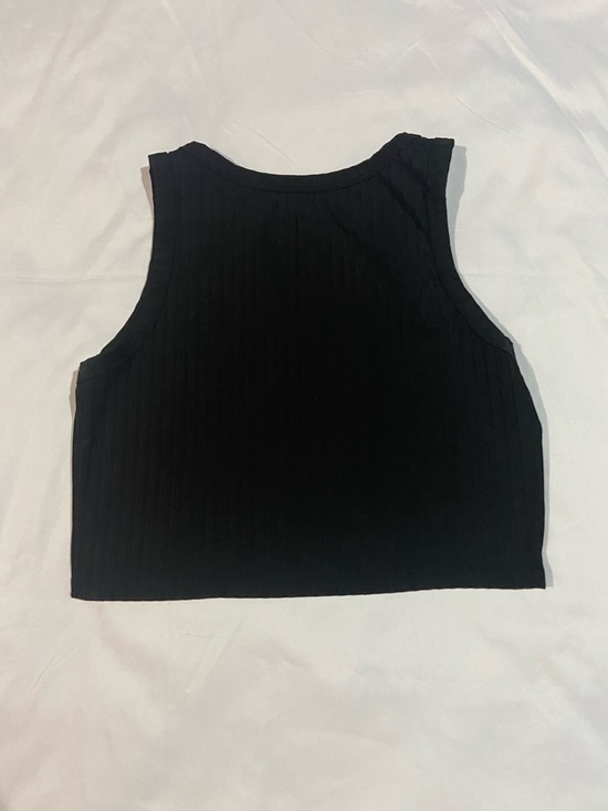 SHEIN Black Ribbed Crop Tank - Picture 2 of 3